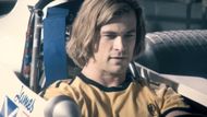 Chris Hemsworth in Rush | Image via Universal Pictures
